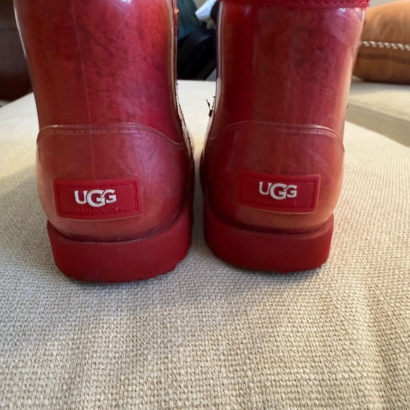 UGG Classic Mini Girls Kids Clear Red Boots - Picture 4 of 11